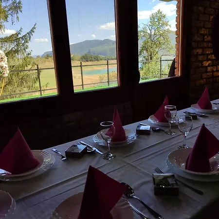 Narandza Ramsko Jezero Inn